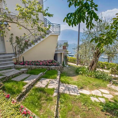 The Window On The Lake Assenza di Brenzone Exterior photo